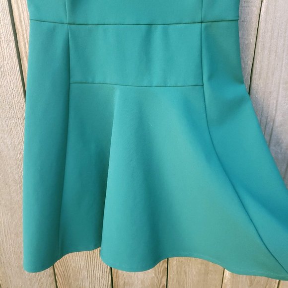 Madewell Anywhere Fit and Flare Dress - 6 - Picture 8 of 14